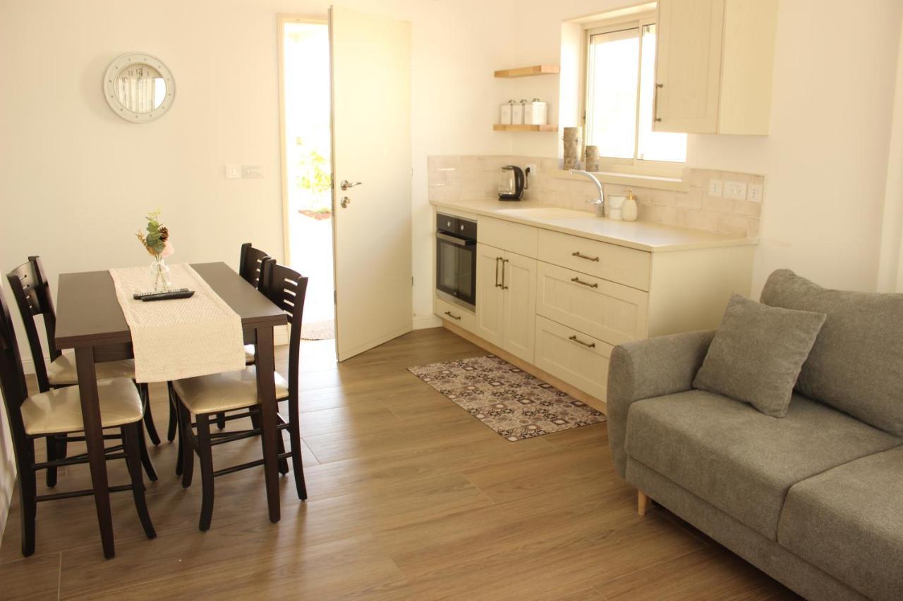 אירוח בהגושרים Apartment Exterior photo